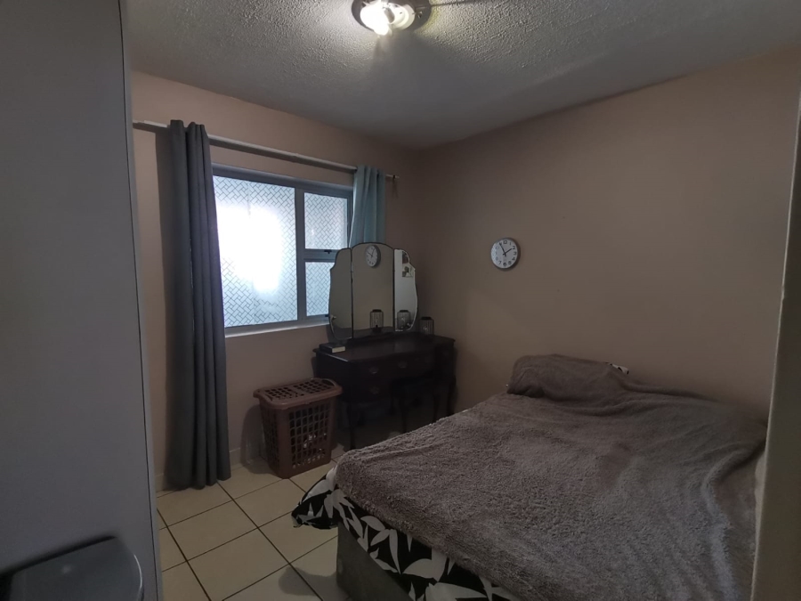 2 Bedroom Property for Sale in Heiderand Western Cape